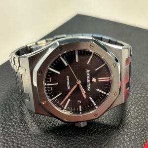 Audemars Piguet Royal Oak 15400ST