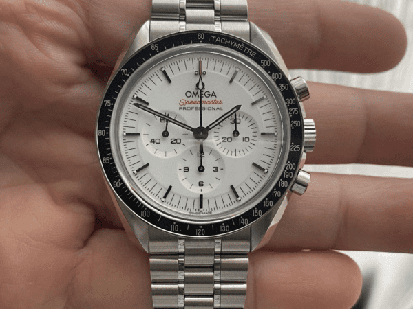 Omega Speedmaster Moonwatch White