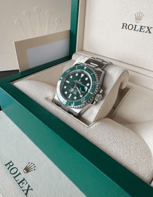 Rolex submariner Hulk 116610LV